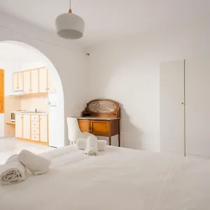 The Corfos Hills House , Ornos (Mykonos) Greece